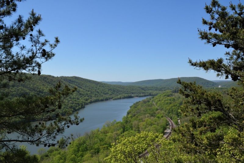 Falling Waters, WV
